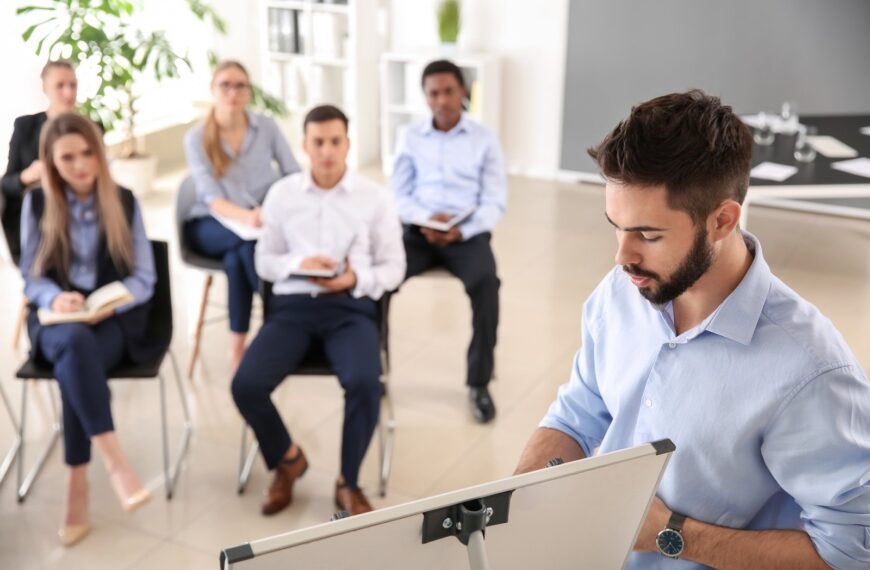 Kiedy można zawracać na drodze?