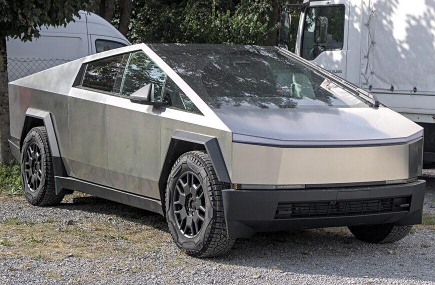 Tesla Cybertruck – opinie, cena, dane techniczne, wymiary, spalanie, osiągi