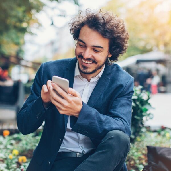 Top 10 aplikacji mobilnych dla kierowców: praktyczne narzędzia dla każdego.